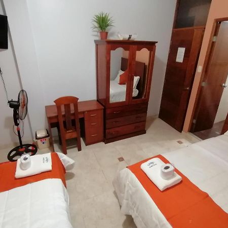 Victtorios Hotel Satipo Ngoại thất bức ảnh