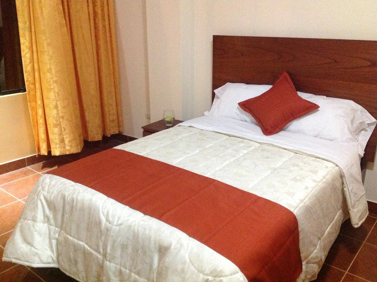Victtorios Hotel Satipo Ngoại thất bức ảnh