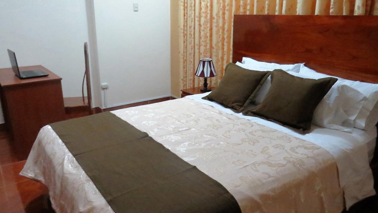 Victtorios Hotel Satipo Ngoại thất bức ảnh