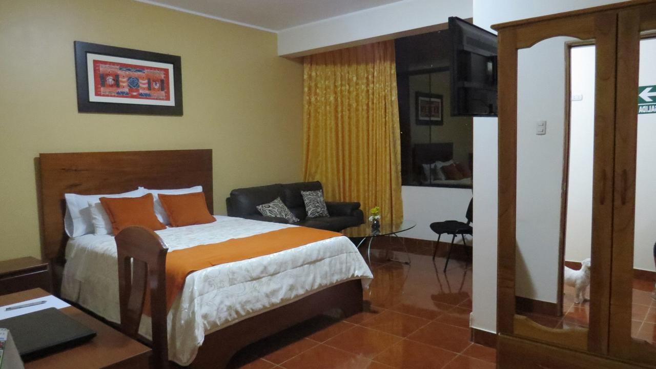 Victtorios Hotel Satipo Ngoại thất bức ảnh