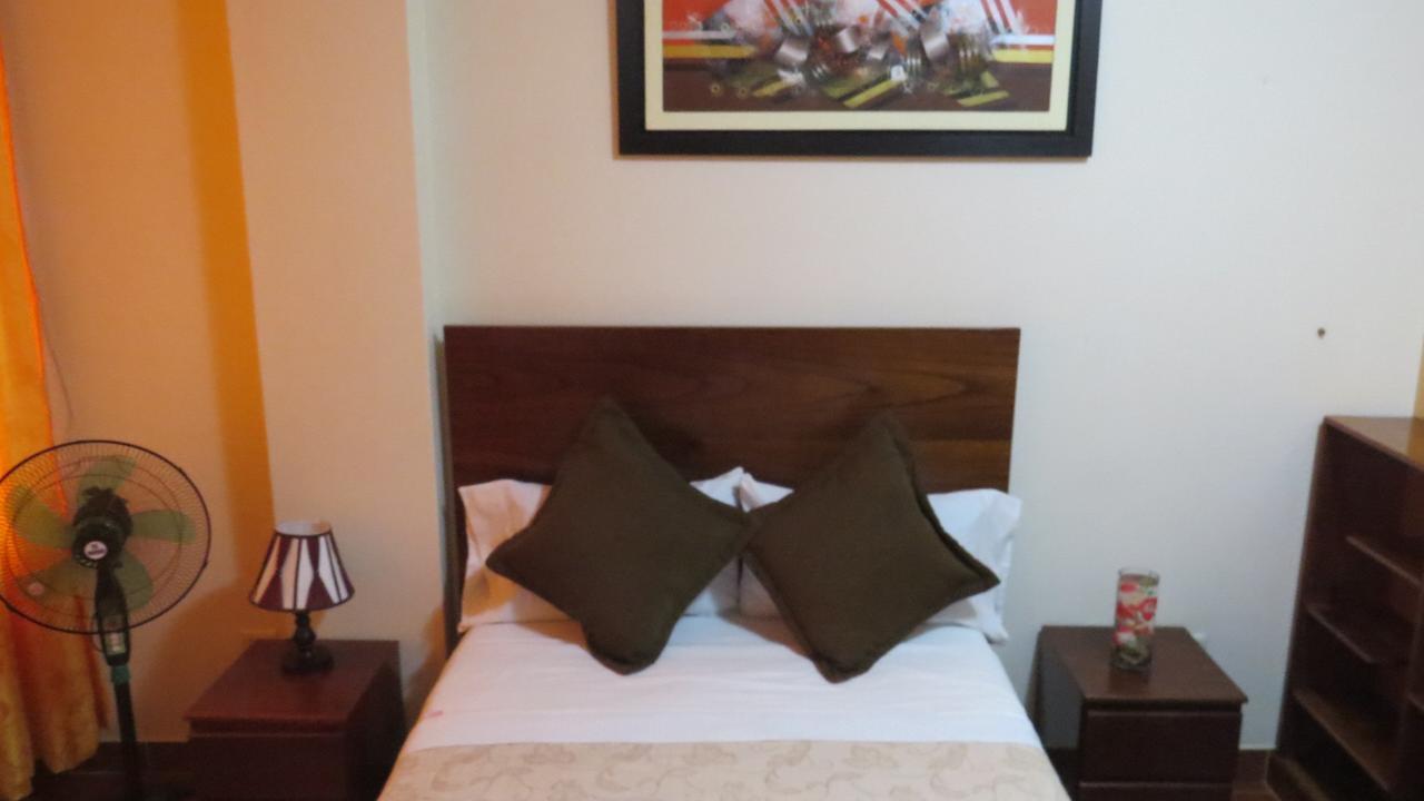 Victtorios Hotel Satipo Ngoại thất bức ảnh