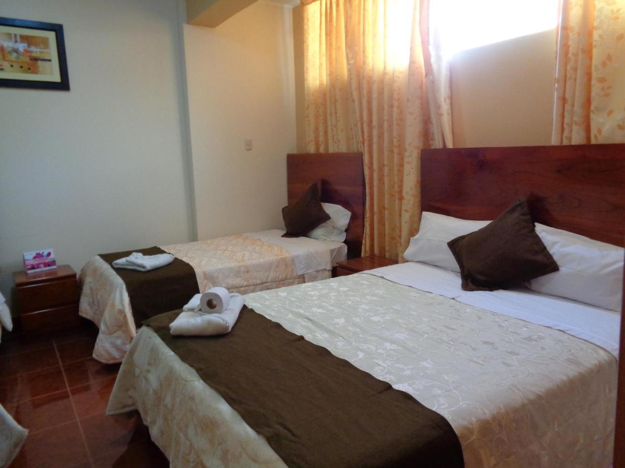 Victtorios Hotel Satipo Ngoại thất bức ảnh